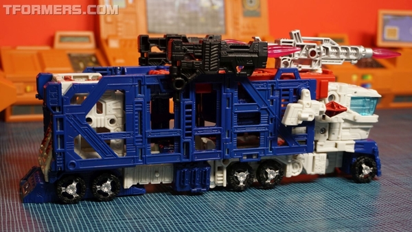 Review Siege Ultra Magnus Leader War For Cybetrtron  (85 of 93)